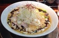 「コクまろ濃厚味噌鶏ソバ(黒･期間限定)＋Ａ定食」@濃厚鶏ソバ 怪人二十面相の写真