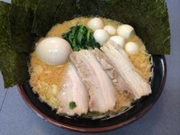 「スペシャル味噌ラーメン＋うづら（￥780雪事情価格＋￥50）」@鶴見家 大和店の写真
