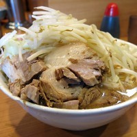 「小ラーメン￥７００」@ラーメン二郎 八王子野猿街道店2の写真