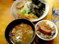 「土竜つけめん980円あつもり＋丼物本日オープンサービス」@麺屋 土竜の写真