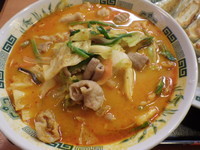 「モツ野菜ラーメン＋餃子セット」@日高屋 関内伊勢佐木モール店の写真