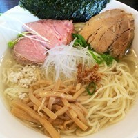 「豊潤鶏だし塩ラーメン 700円」@麺処 ほん田 nijiの写真