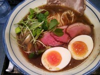 「にほんいち醤油そば　840円」@麺巧 潮の写真