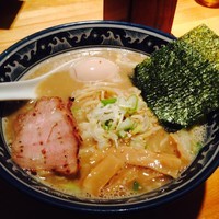 「塩味玉らーめん」@○心厨房の写真