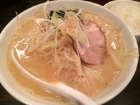 「札幌味噌らーめん（ｶﾀﾒ）+ライス」@北海道らーめん 円山の写真