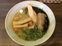 「塩メンマらーめん」@らーめん功喜の写真