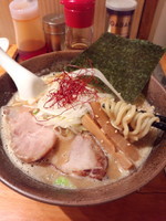 「濃厚味噌らーめん750円」@もんなか 〇心厨房の写真