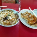 『サンマー麺+餃子(¥650+450)』