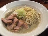 「肉そば中／￥850」@自家製麺 伊藤 銀座店の写真
