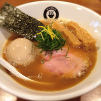「味玉らーめん」@RAMEN GOTTSUの写真