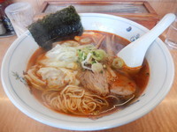 「ピリ辛ワンタン麺(780円）」@ハマ軒の写真
