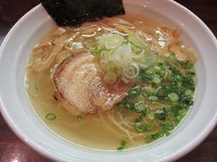 「純系らーめん塩（６８０円）」@麺や 飛来の写真