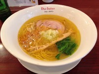 「塩 半替え玉(イタリア麺、ランチ無料)」@黄金の塩らぁ麺 due Italian 市ヶ谷店の写真