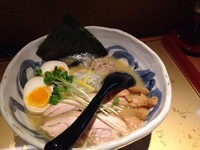 「鶏塩そば」@麺屋 音の写真