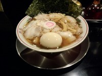 「特製中華そば\830-」@肉煮干し中華そば さいころの写真