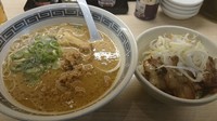 「とんこつ醤油らーめん」@らーめん酒家 驛麺 新大阪の写真