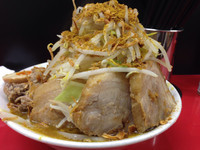 「カレーラーメン(並)+ヤサイカラメ」@びんびん豚の写真