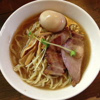 「ラーメン(大盛) ¥600(プレ価格)」@ラーメン オズ骨の写真