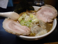 「中華そば800円（スッキリじゃない方）」@一条流がんこ総本家分家四谷荒木町の写真