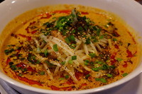 「海老味噌担々麺（中辛）＋ライスサービス」@永吉の写真