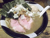 「特製煮干ラーメン(900円)」@すごい煮干ラーメン凪 新宿ゴールデン街店 本館の写真