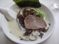 「ラーメン(500円)」@博多天神 渋谷南口店の写真