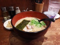 「ラーメン」@赤坂ラーメン 赤坂本店の写真