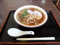 「ラーメン　500円」@そば処池乃屋の写真