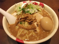 「味玉味噌ら～麺」@麺屋武蔵 武仁の写真