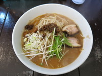 「竹炭みそらーめん：700円」@元祖竹炭らーめん はと車の写真