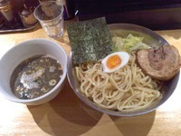「つけ麺、大盛、醤油」@麺屋はやとの写真