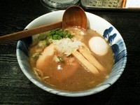 「極煮干しらーめん800半熟玉子100麺大盛100」@青森煮干し中華そば JINの写真