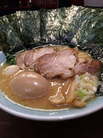 「ラーメン（全部のせ）」@松壱家 戸塚店の写真