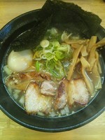 「塩らーめん（全部のせ）」@麺屋 四十の写真