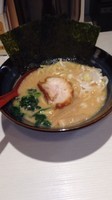 「醤油豚骨ラーメン並」@ゴル麺 横浜本店の写真