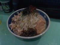 「油そば、大盛り、こま切れチャーシュー」@ラーメン107の写真