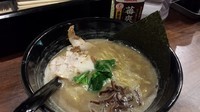 「極濃豚骨ラーメン　700円」@極濃豚骨 らーめん小僧の写真