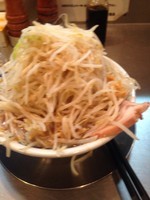 「ラーメン（小）」@ラーメン大 堀切店の写真