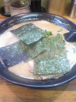 「トロチャーシューメン　大盛り　９５０円」@知ったかぶりのブタの写真