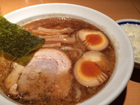 「鶏そば」@濃厚つけ汁ソバ FRIDAY 勝田店の写真