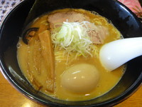 「味玉みそらーめん」@藤原らーめん店・カレー店の写真