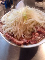 「らーめん+中盛り+チャーシュー」@ラーメン大 堀切店の写真