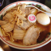 「肉煮干しそば」@肉煮干し中華そば さいころの写真