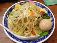 「タンメン 半熟味玉」@トナリ 江東千石店の写真