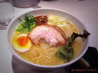 「極み鶏ラーメン 750円」@ゴル家 伊勢佐木モール店の写真