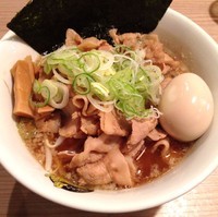 「肉そばデラックス（￥950）」@肉そば なおじの写真