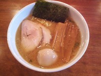 「味玉ラーメン(760円)+ライス(100円)」@noodlesの写真