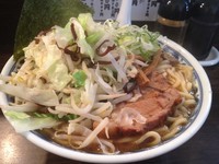 「らーめん　野菜トッピング」@麺舗十六の写真