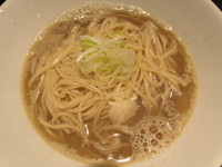 「中華そば（小）　「600円」」@自家製麺 伊藤 銀座店の写真