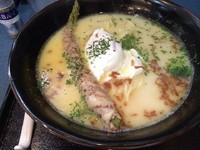 「鶏白湯そば大盛」@麺巧 潮の写真